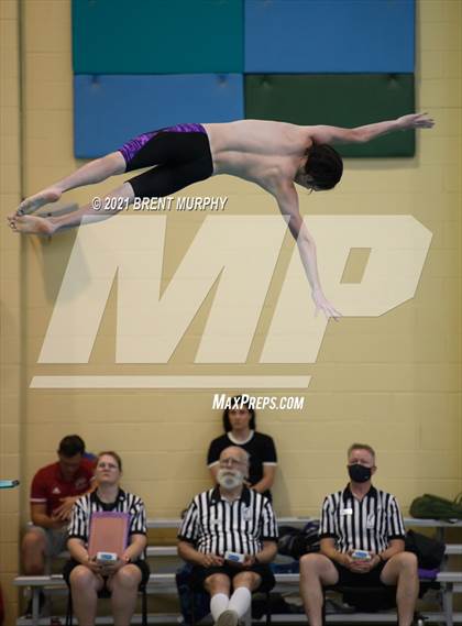 Thumbnail 1 in CHSAA 4A Boys Diving - State Championship photogallery.