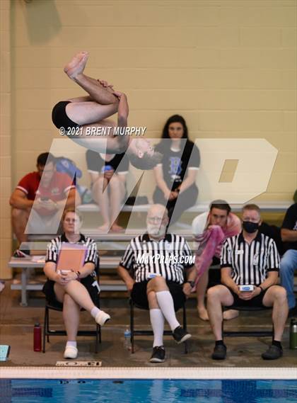 Thumbnail 1 in CHSAA 4A Boys Diving - State Championship photogallery.
