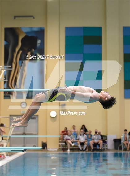 Thumbnail 2 in CHSAA 4A Boys Diving - State Championship photogallery.