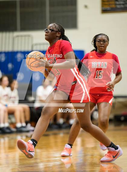 Thumbnail 2 in Harlem vs. Bryan County (GIRLS ONLY! Tip Off) photogallery.
