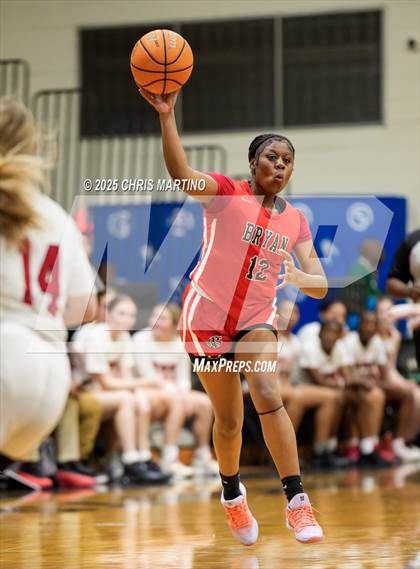 Thumbnail 3 in Harlem vs. Bryan County (GIRLS ONLY! Tip Off) photogallery.