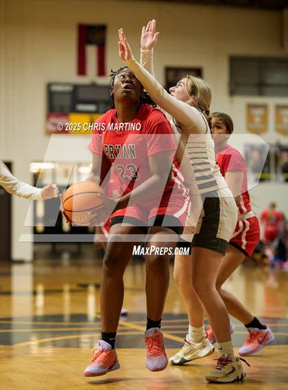 Thumbnail 1 in Harlem vs. Bryan County (GIRLS ONLY! Tip Off) photogallery.