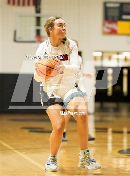 Thumbnail 2 in Harlem vs. Bryan County (GIRLS ONLY! Tip Off) photogallery.
