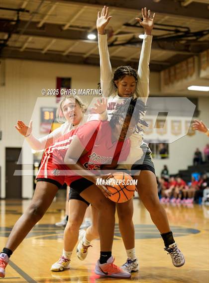 Thumbnail 2 in Harlem vs. Bryan County (GIRLS ONLY! Tip Off) photogallery.