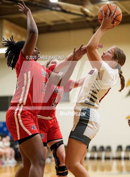 Thumbnail 2 in Harlem vs. Bryan County (GIRLS ONLY! Tip Off) photogallery.