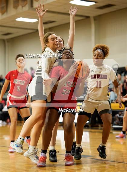 Thumbnail 2 in Harlem vs. Bryan County (GIRLS ONLY! Tip Off) photogallery.