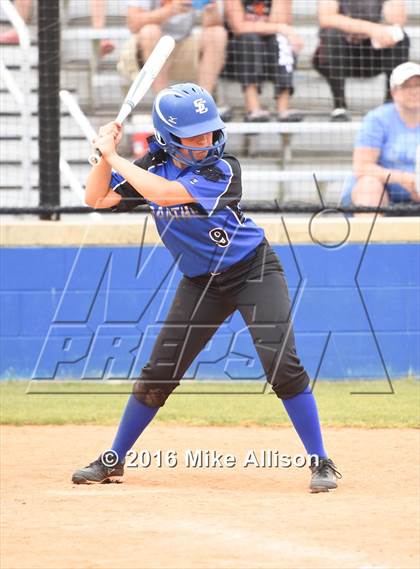 Thumbnail 3 in Sale Creek vs Red Bank photogallery.