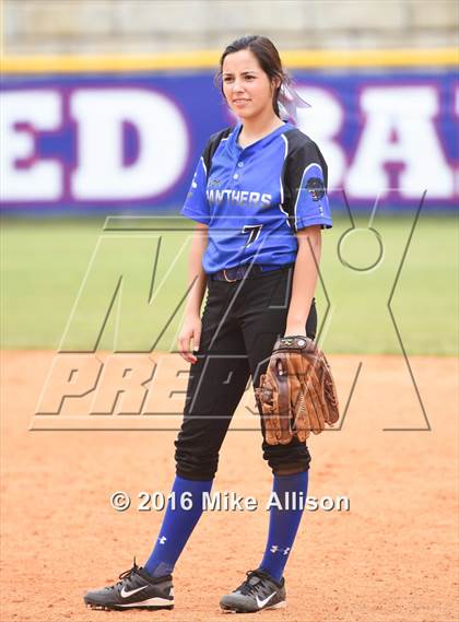 Thumbnail 2 in Sale Creek vs Red Bank photogallery.