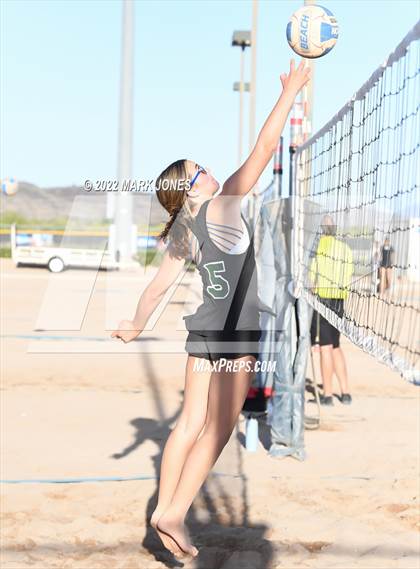 Thumbnail 1 in O'Connor @ Sunnyslope photogallery.