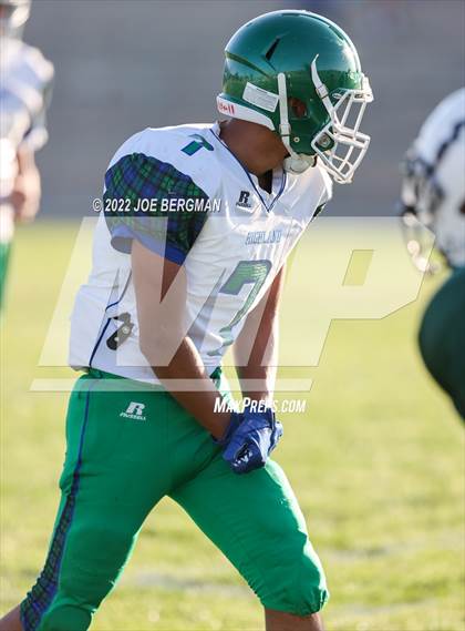 Thumbnail 3 in Highland @ Tehachapi photogallery.