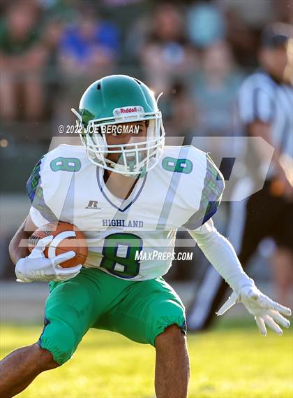 Thumbnail 2 in Highland @ Tehachapi photogallery.