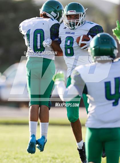 Thumbnail 3 in Highland @ Tehachapi photogallery.