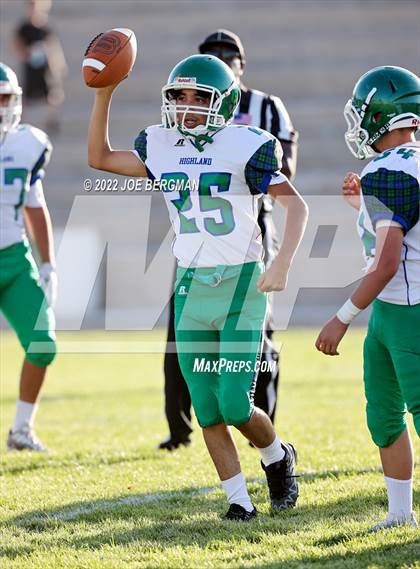 Thumbnail 3 in Highland @ Tehachapi photogallery.