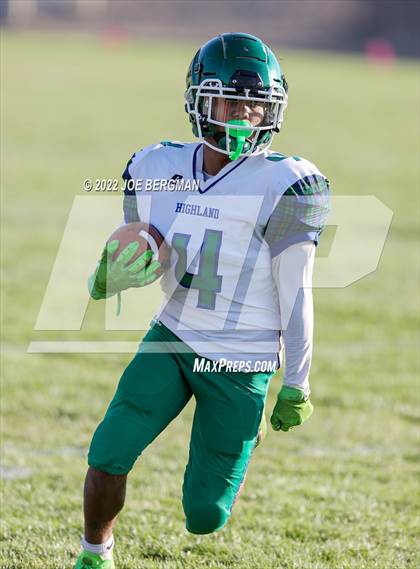 Thumbnail 3 in Highland @ Tehachapi photogallery.