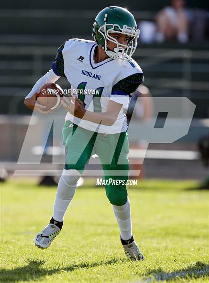 Thumbnail 3 in Highland @ Tehachapi photogallery.