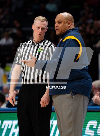 Thumbnail 1 in Centerville vs. Whitmer (OHSAA Division 1 Semifinal) photogallery.