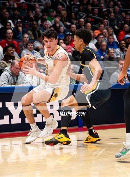 Thumbnail 2 in Centerville vs. Whitmer (OHSAA Division 1 Semifinal) photogallery.