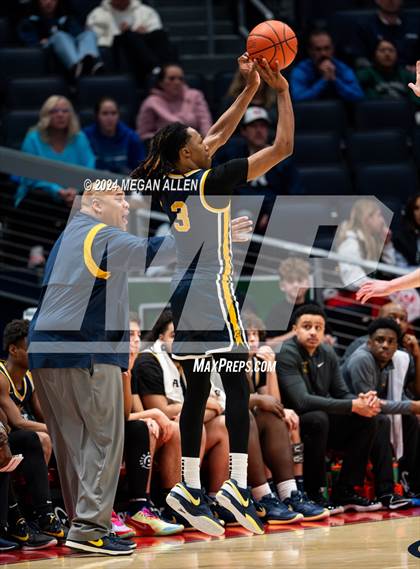 Thumbnail 2 in Centerville vs. Whitmer (OHSAA Division 1 Semifinal) photogallery.