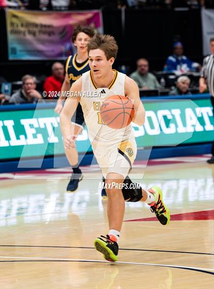 Thumbnail 2 in Centerville vs. Whitmer (OHSAA Division 1 Semifinal) photogallery.