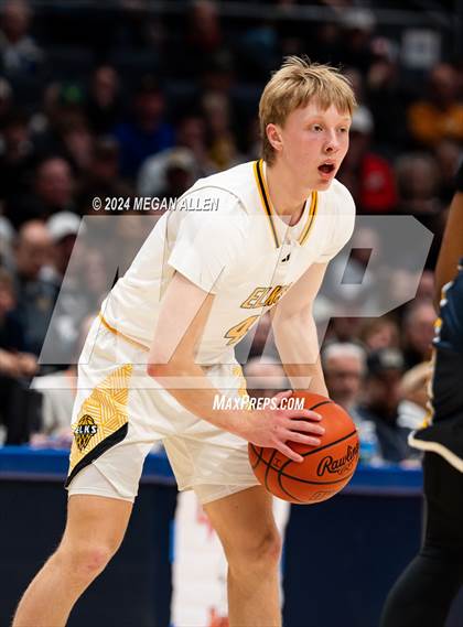 Thumbnail 1 in Centerville vs. Whitmer (OHSAA Division 1 Semifinal) photogallery.