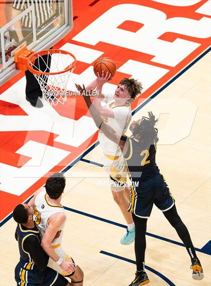 Thumbnail 3 in Centerville vs. Whitmer (OHSAA Division 1 Semifinal) photogallery.
