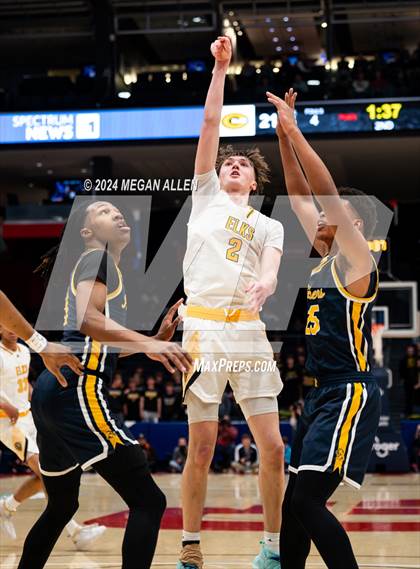 Thumbnail 2 in Centerville vs. Whitmer (OHSAA Division 1 Semifinal) photogallery.