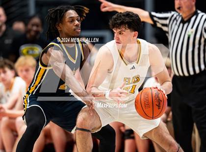 Thumbnail 1 in Centerville vs. Whitmer (OHSAA Division 1 Semifinal) photogallery.