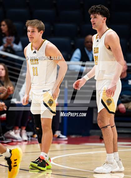 Thumbnail 1 in Centerville vs. Whitmer (OHSAA Division 1 Semifinal) photogallery.