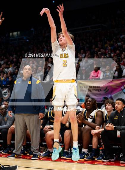 Thumbnail 1 in Centerville vs. Whitmer (OHSAA Division 1 Semifinal) photogallery.