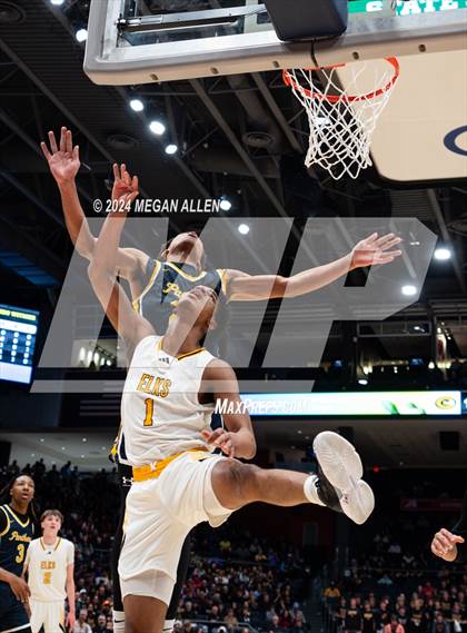 Thumbnail 1 in Centerville vs. Whitmer (OHSAA Division 1 Semifinal) photogallery.