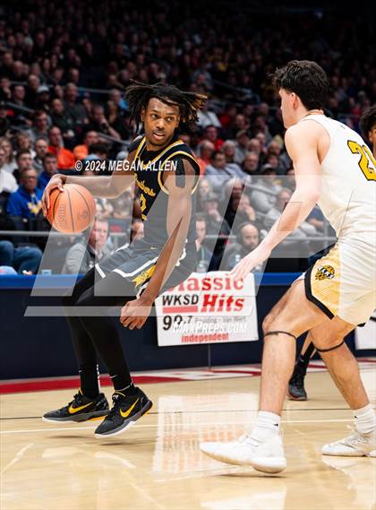 Thumbnail 3 in Centerville vs. Whitmer (OHSAA Division 1 Semifinal) photogallery.