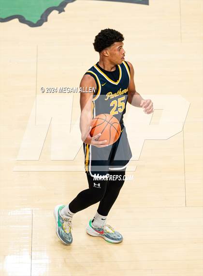 Thumbnail 1 in Centerville vs. Whitmer (OHSAA Division 1 Semifinal) photogallery.