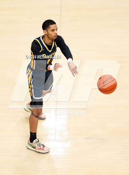 Thumbnail 3 in Centerville vs. Whitmer (OHSAA Division 1 Semifinal) photogallery.