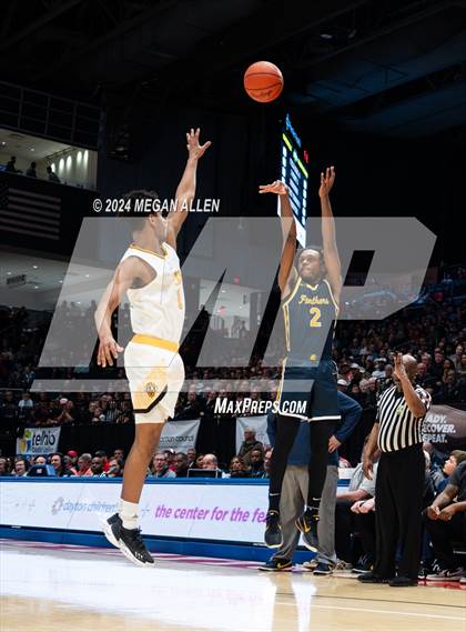 Thumbnail 1 in Centerville vs. Whitmer (OHSAA Division 1 Semifinal) photogallery.