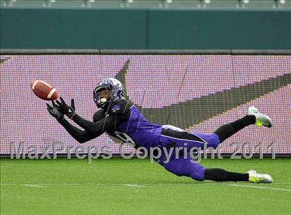 Thumbnail 3 in Campolindo vs. Washington Union (CIF State D3 Final) photogallery.