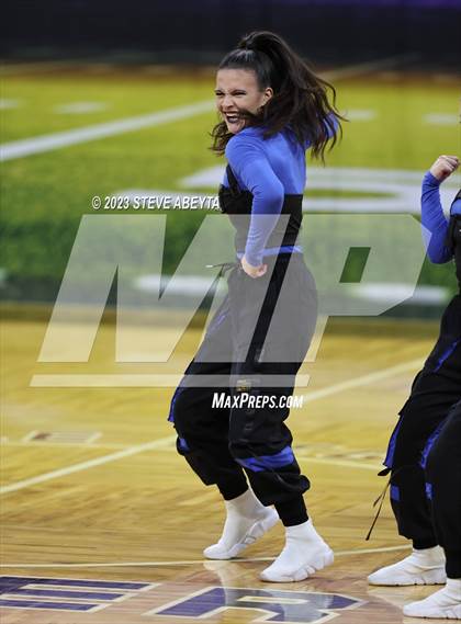 Thumbnail 3 in Rampart CHSAA Spirit Hop Hop photogallery.