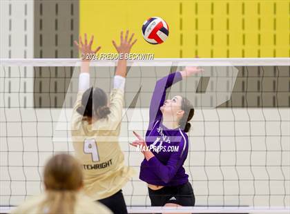 Thumbnail 2 in Anna vs. Whitewright (Hwy 75 Volleyfest) photogallery.