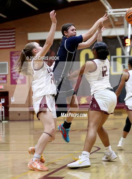 Thumbnail 1 in Pinnacle vs Salpointe Catholic (Salpointe Cactus Clash) photogallery.