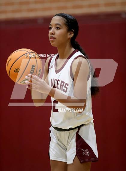 Thumbnail 3 in Pinnacle vs Salpointe Catholic (Salpointe Cactus Clash) photogallery.