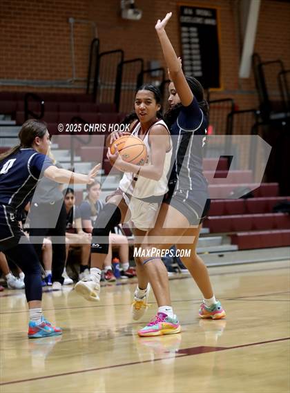 Thumbnail 2 in Pinnacle vs Salpointe Catholic (Salpointe Cactus Clash) photogallery.