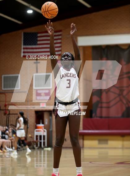 Thumbnail 3 in Pinnacle vs Salpointe Catholic (Salpointe Cactus Clash) photogallery.