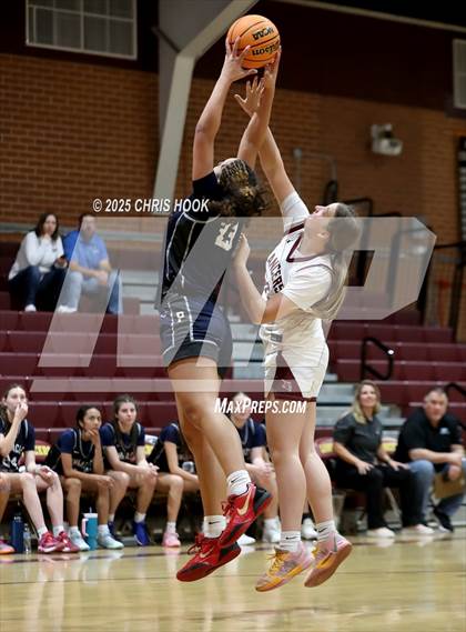 Thumbnail 2 in Pinnacle vs Salpointe Catholic (Salpointe Cactus Clash) photogallery.