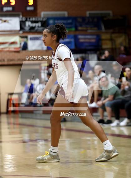 Thumbnail 3 in Pinnacle vs Salpointe Catholic (Salpointe Cactus Clash) photogallery.