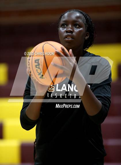 Thumbnail 2 in Pinnacle vs Salpointe Catholic (Salpointe Cactus Clash) photogallery.