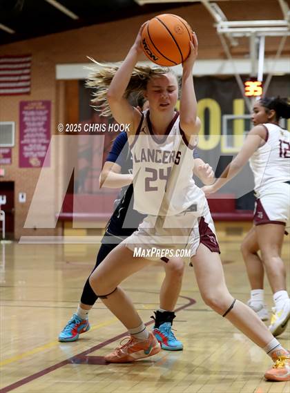 Thumbnail 2 in Pinnacle vs Salpointe Catholic (Salpointe Cactus Clash) photogallery.