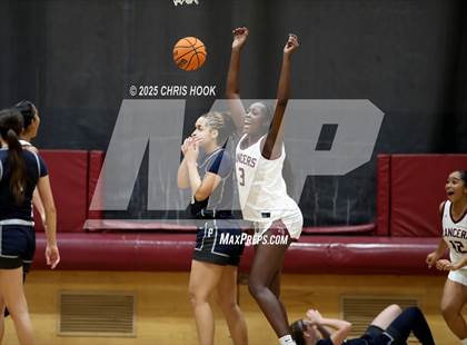 Thumbnail 1 in Pinnacle vs Salpointe Catholic (Salpointe Cactus Clash) photogallery.