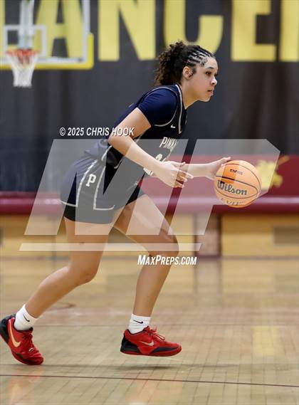Thumbnail 2 in Pinnacle vs Salpointe Catholic (Salpointe Cactus Clash) photogallery.