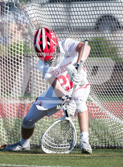 Thumbnail 2 in Regis Jesuit vs. Columbine (CHSAA 5A Semifinal) photogallery.