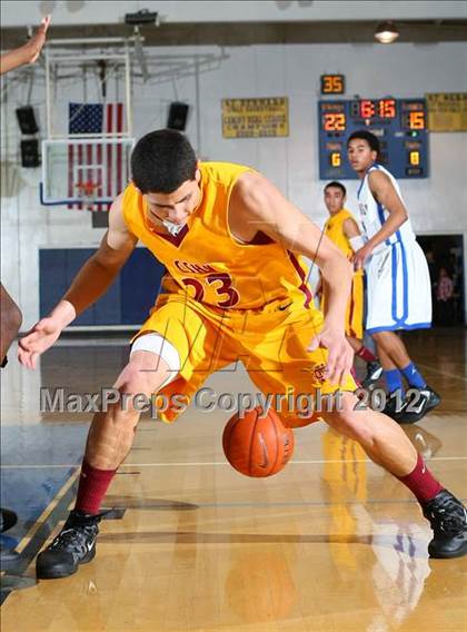 Thumbnail 1 in Cantwell-Sacred Heart vs. St. Bernard photogallery.