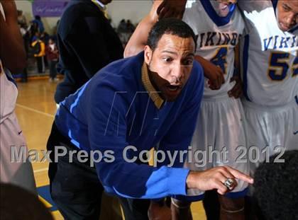 Thumbnail 2 in Cantwell-Sacred Heart vs. St. Bernard photogallery.